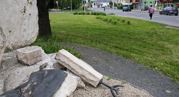Ismét megrongálták a holokauszt-emlékművet