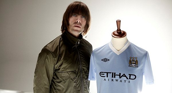 Különleges mez a Manchester City-től