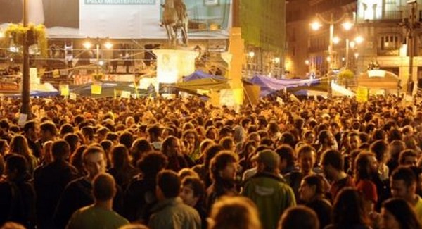 Ismét tüntetések Madrid belvárosában