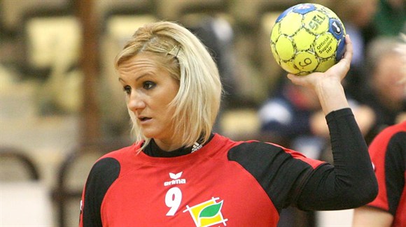 Orvosi tanácsra visszavonul Radulovics Bojana