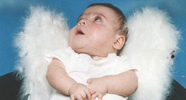 Lefejezte sérült gyermekét