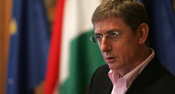Gyurcsány: a rombolás miniszterelnökének mennie kell!