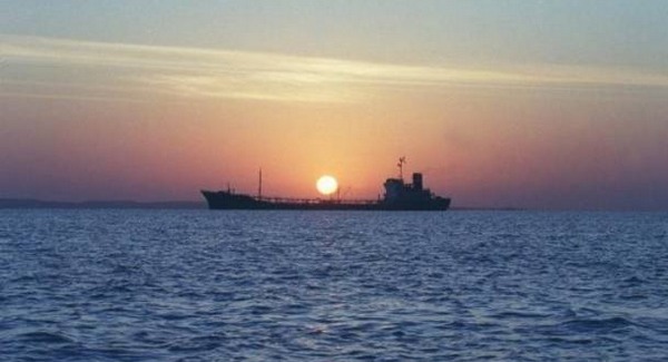 Meddig tudná Irán zárva tartani a szorost?