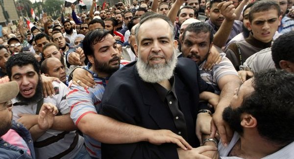 Egyiptom a békével akarja kizsarolni a segélyt