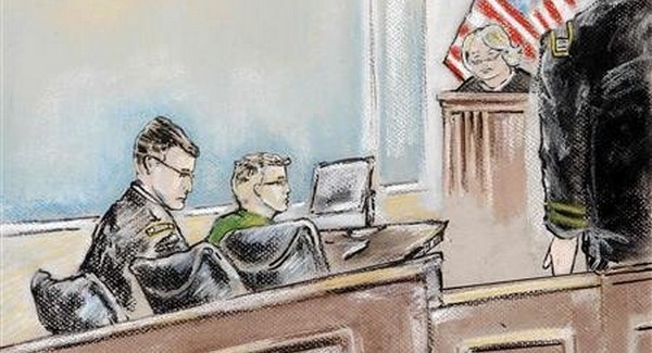 Hadbíróság előtt a Wikileaks közlegény