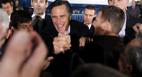 Romney hozza Nevadát, Gingrich nem száll ki