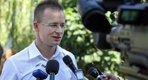 Szijjártó rejtélyes vagyongyarapodása