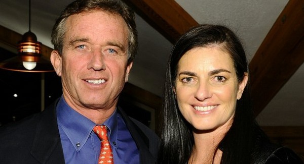 Kötél által halt a Kennedy feleség