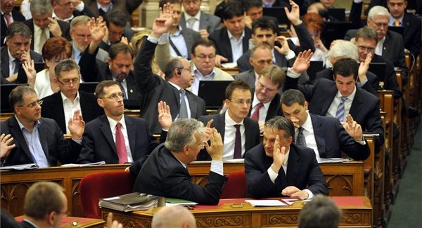 SZEMA: védjük meg a választók demokratikus jogait!