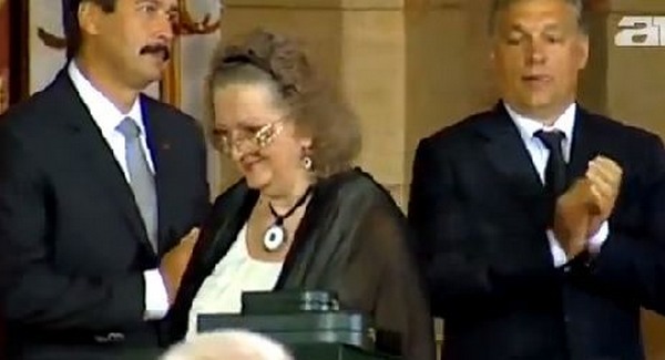 Tippek a miniszterelnöknek