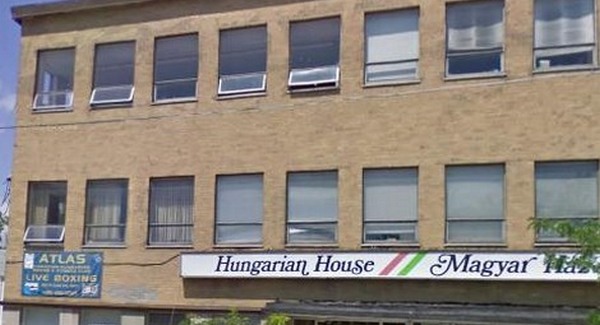 Lebontják a torontói Magyar Házat