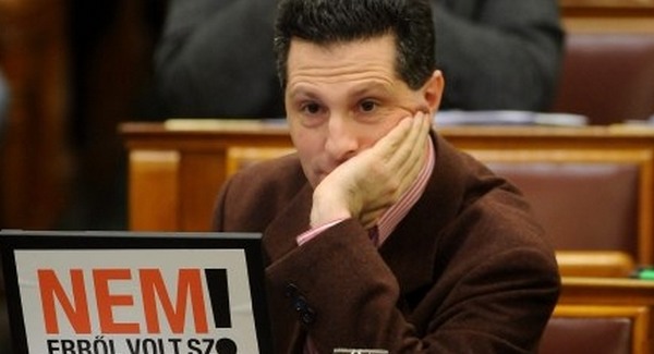 Már a parlamentben sincs frakciója az LMP-nek