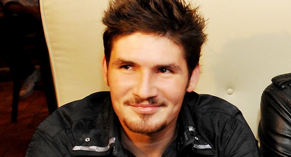 A Fidesz énekese is trafikos lesz